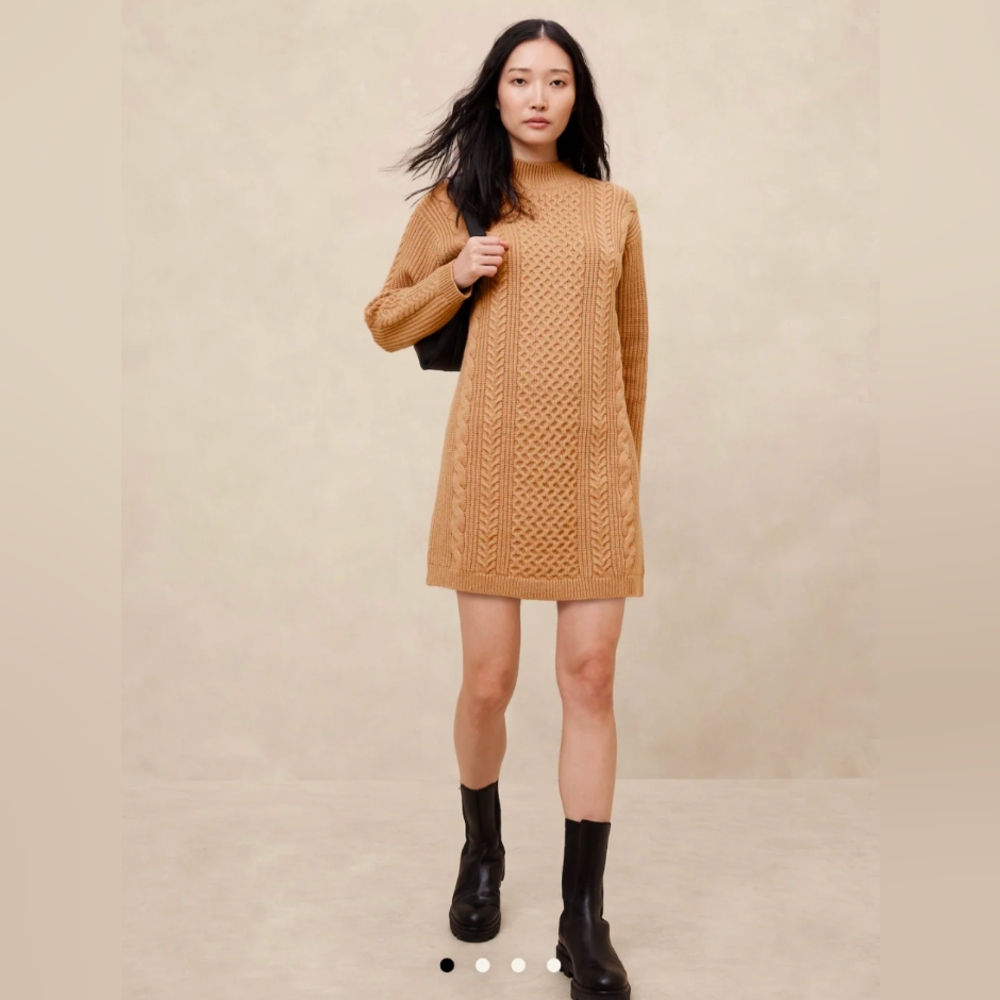 Banana Republic Cable Knit Tan Dress